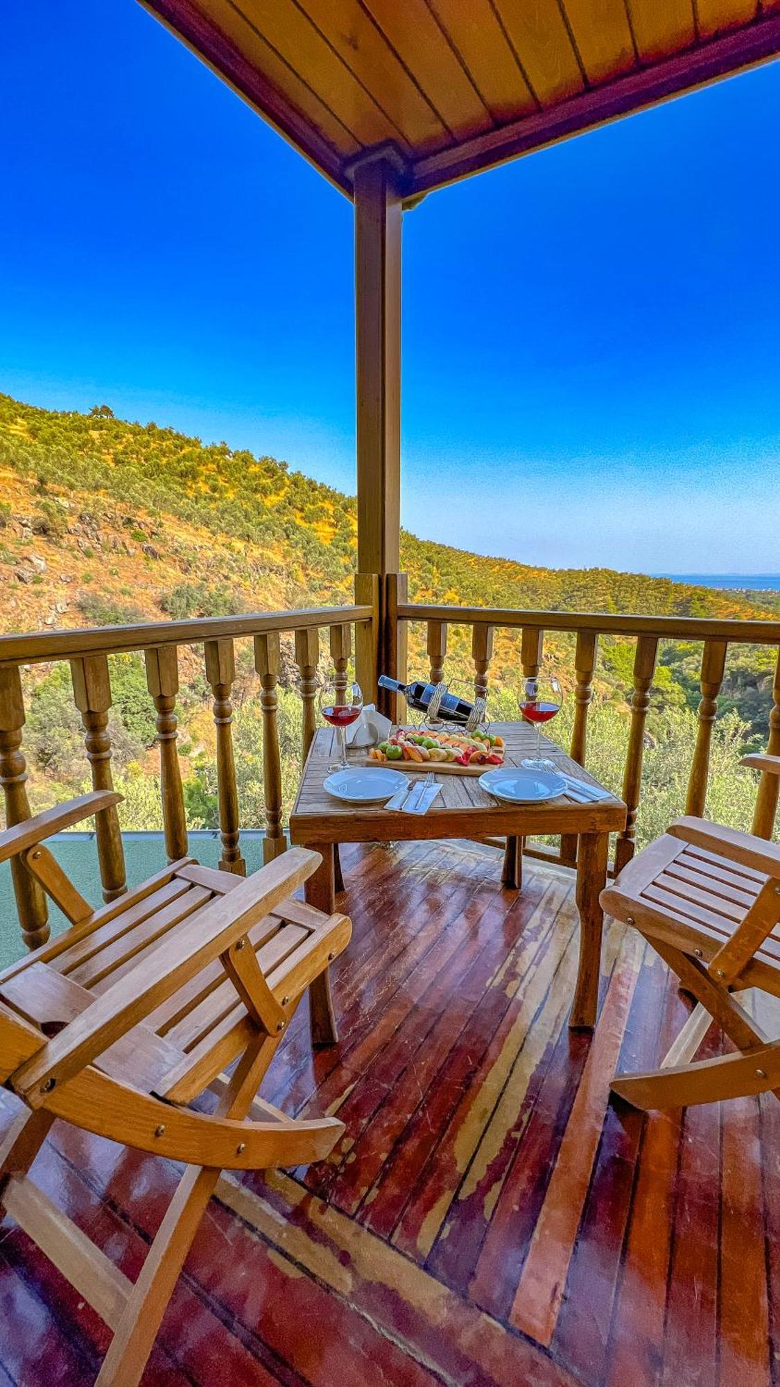 Kazdagi Atila Bey Konagi Hotel Ayvacik Exterior foto